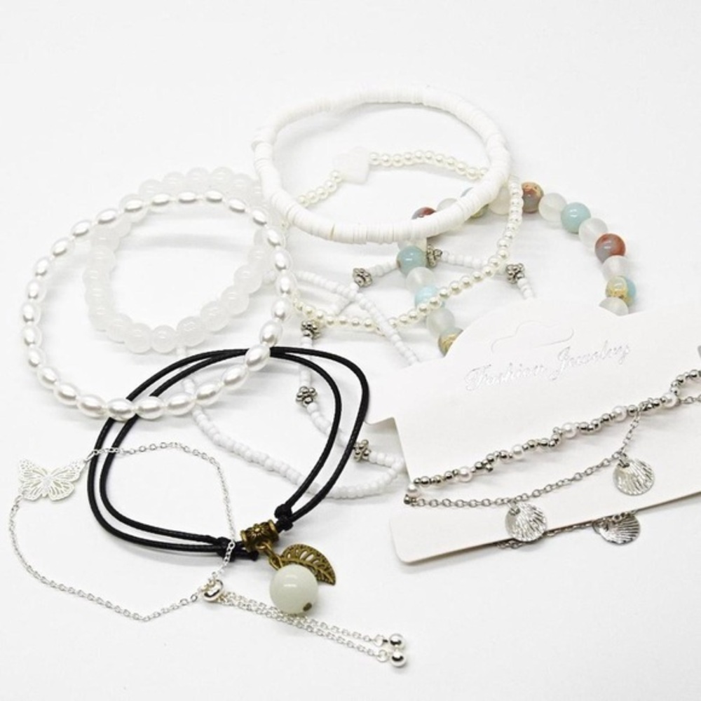 Bundle of Bracelets Jewelry Lot